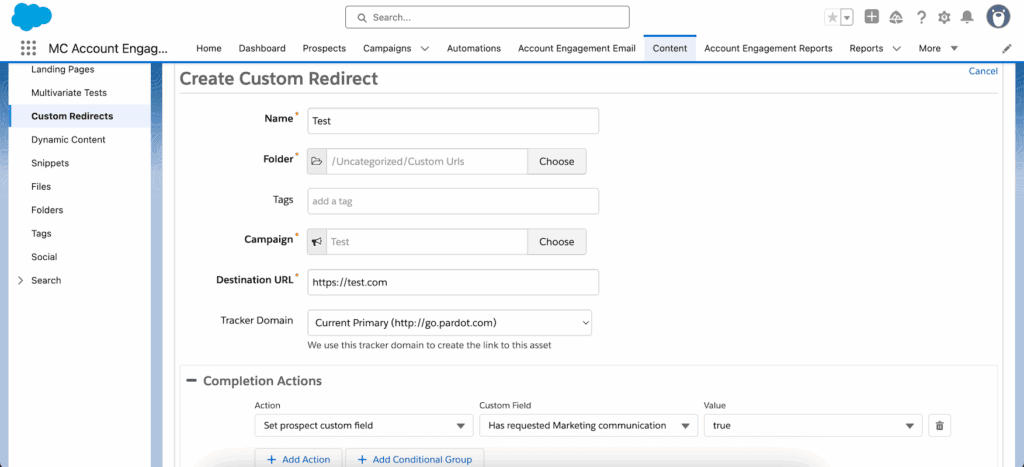 Ein Custom Redirect mit einer Completion Action anlegen, die ein Prospect-Feld setzt